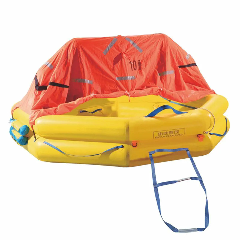 Lifeaft inflatable shpëton jetë në det